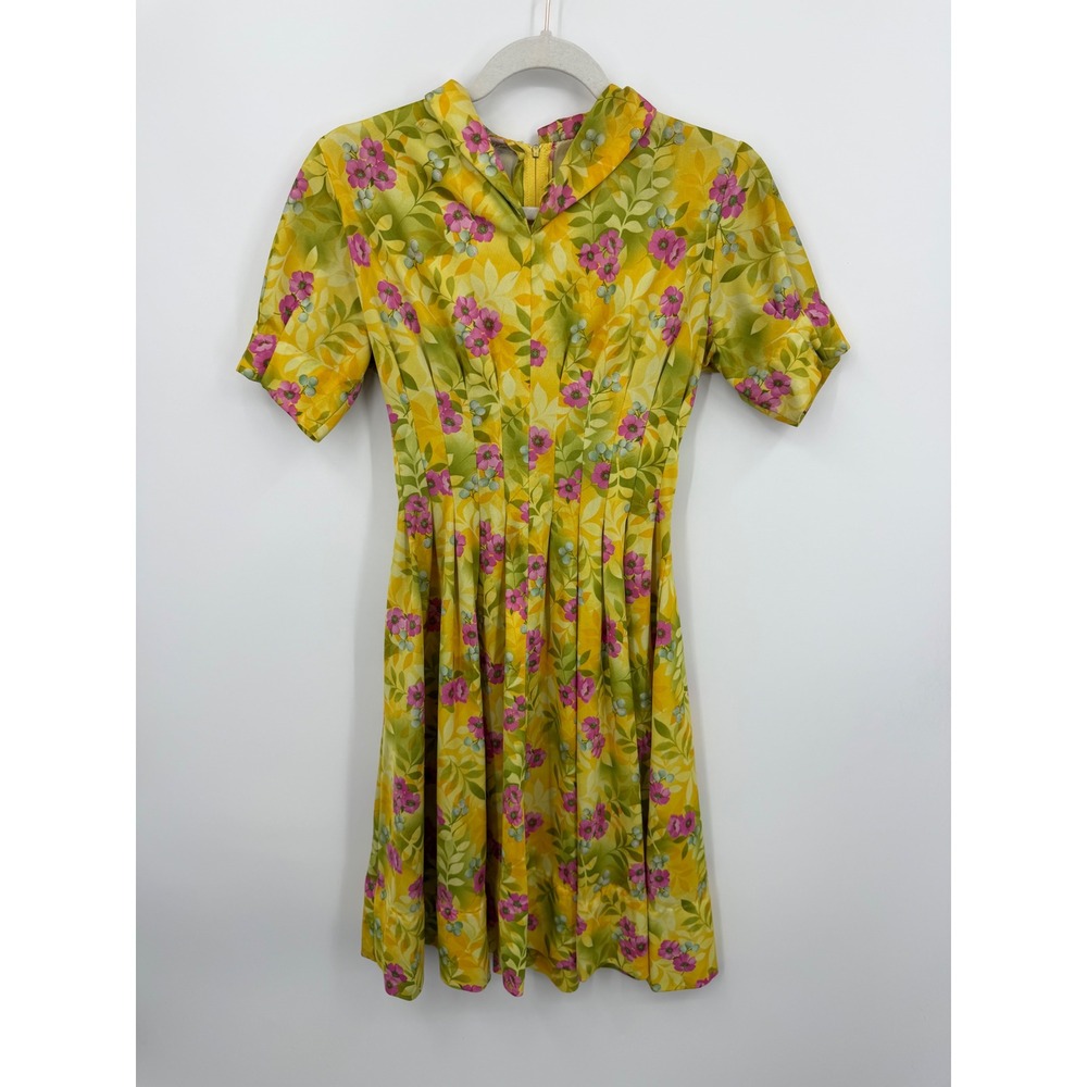 Unbranded Vintage Floral Fit and Flare Dress Womens XS Yellow Pink Pleated